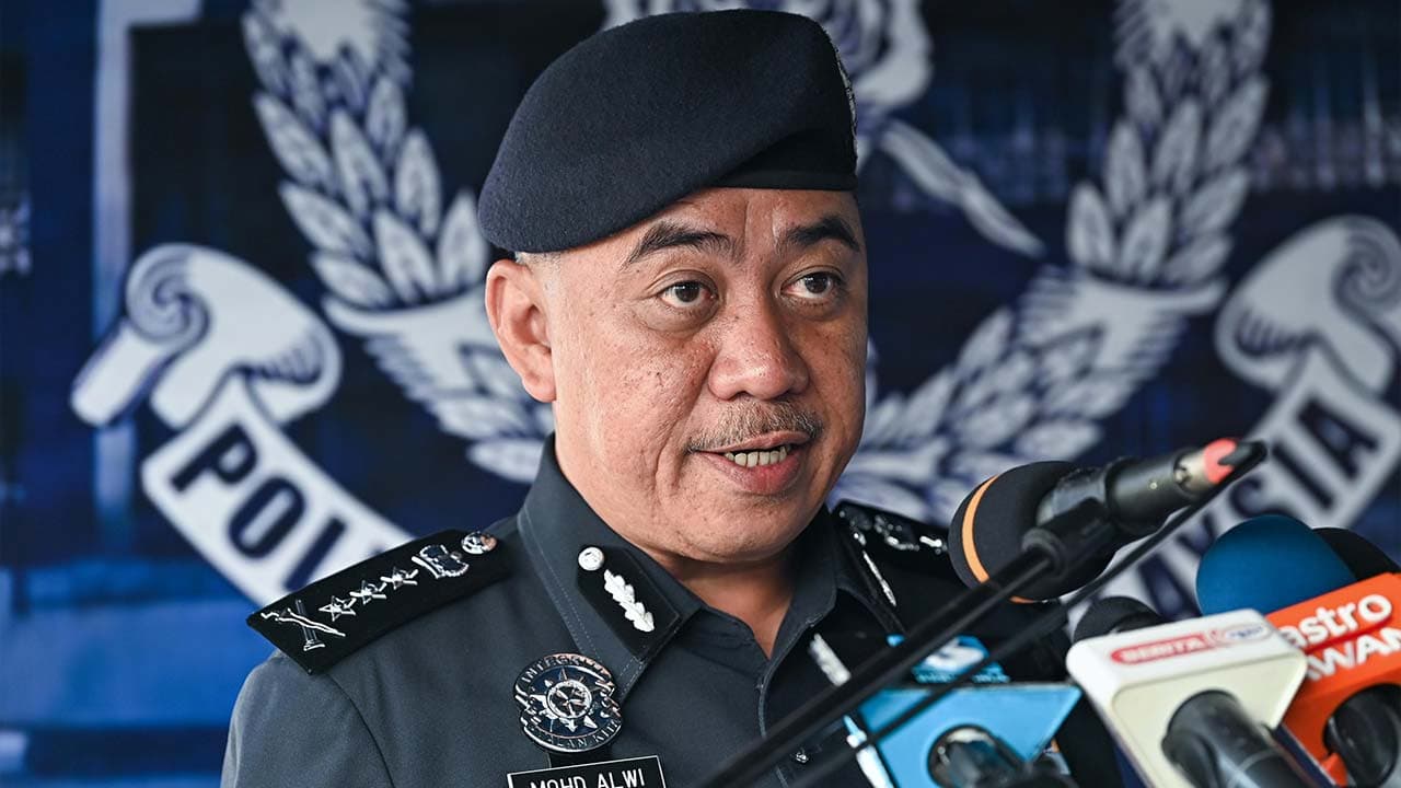 Kantoi Beli Pasport Demi Akaun Alipay, Sindiket Cuci Duit Judi Tumpas Di Teluk Intan