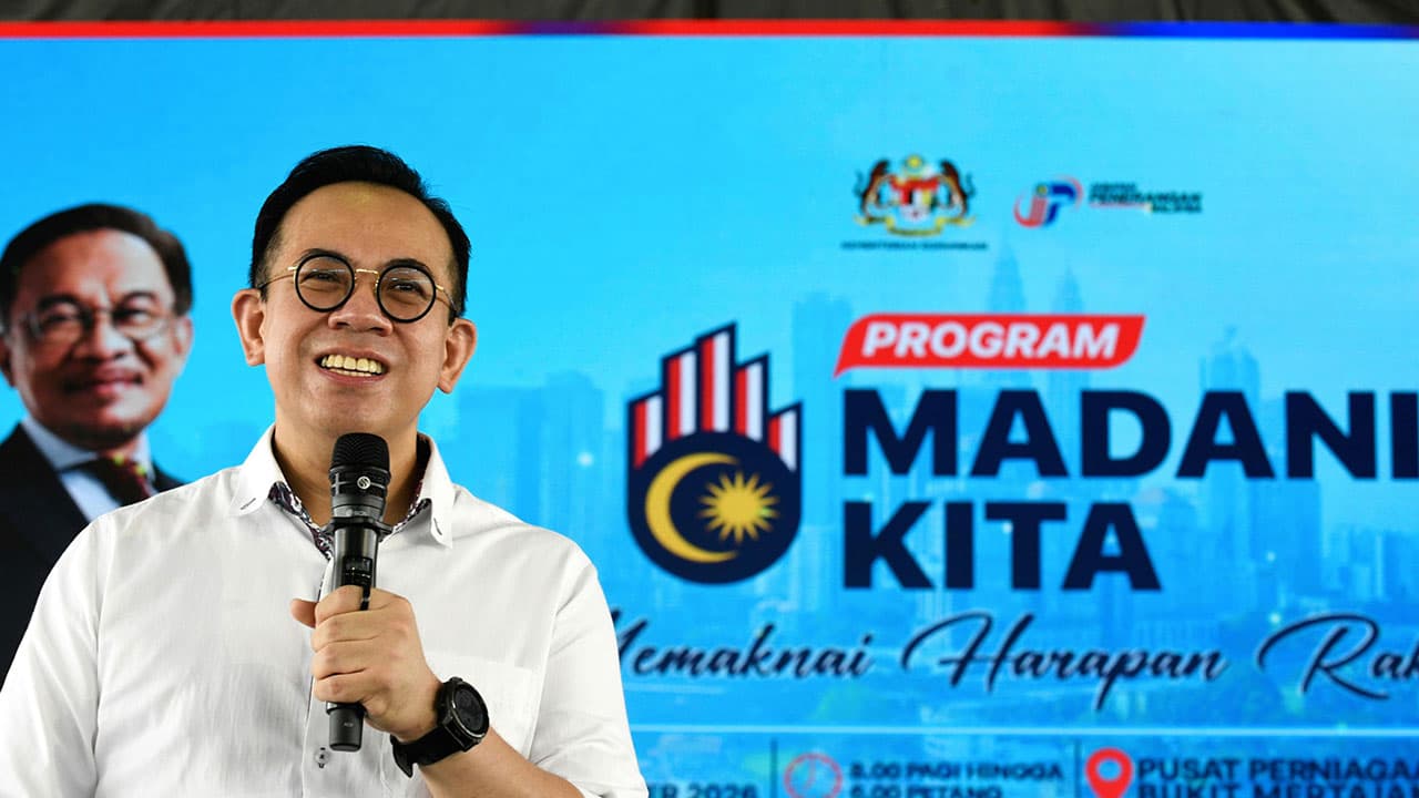 Bukan Milik Korporat Sahaja: 40 Usahawan Mikro Litar Rasa MADANI Raih Jualan RM555,000 Di F1