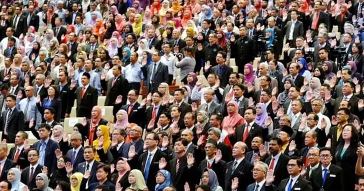 Jurang Melebar 21.9%, 530,000 Pesara Awam & Veteran ATM Tuntut RCI Siasat Formula Pencen