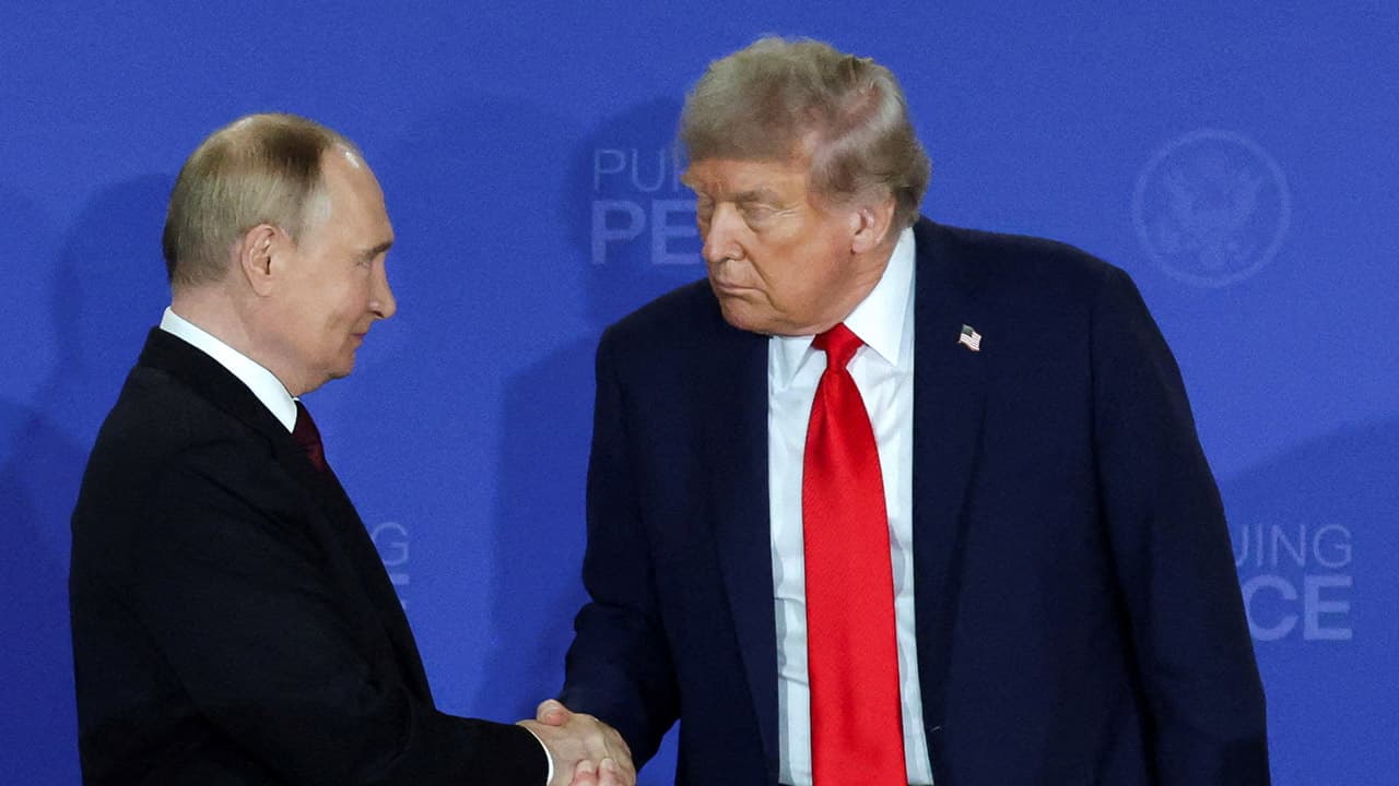 Ancaman Wabak Pneumonia di Rusia: Trump Bakal Hubungi Putin, AS Sedia Tawar Bantuan