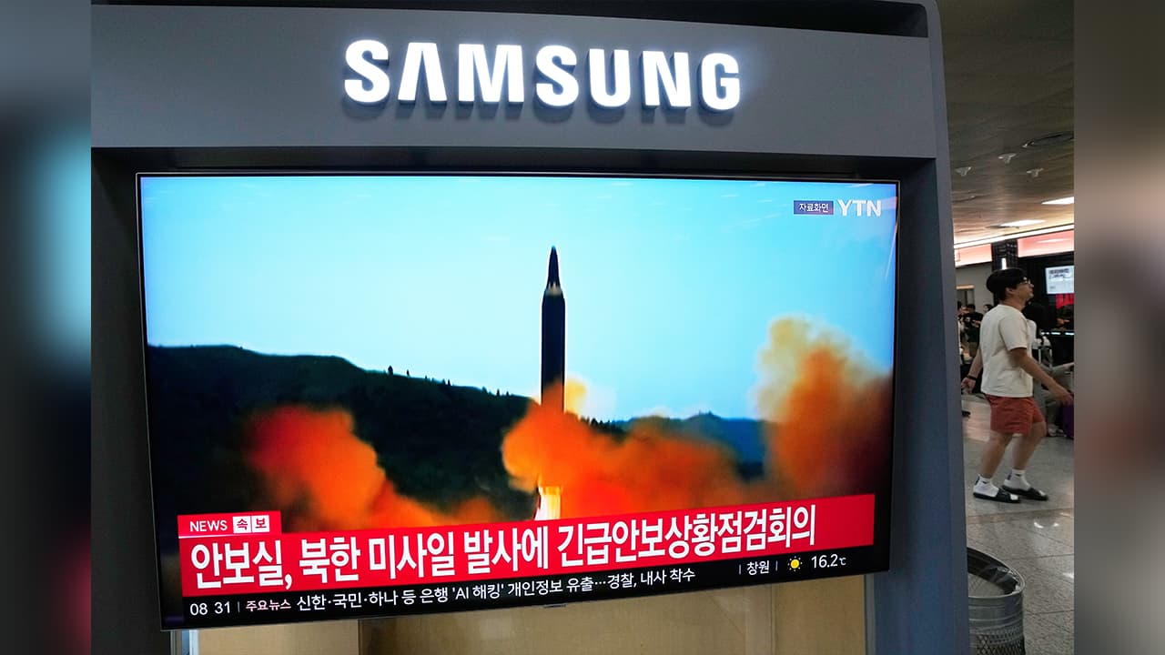 Semenanjung Korea Kembali Tegang: Korea Utara Lancar Peluru Berpandu Balistik Sejauh 700KM