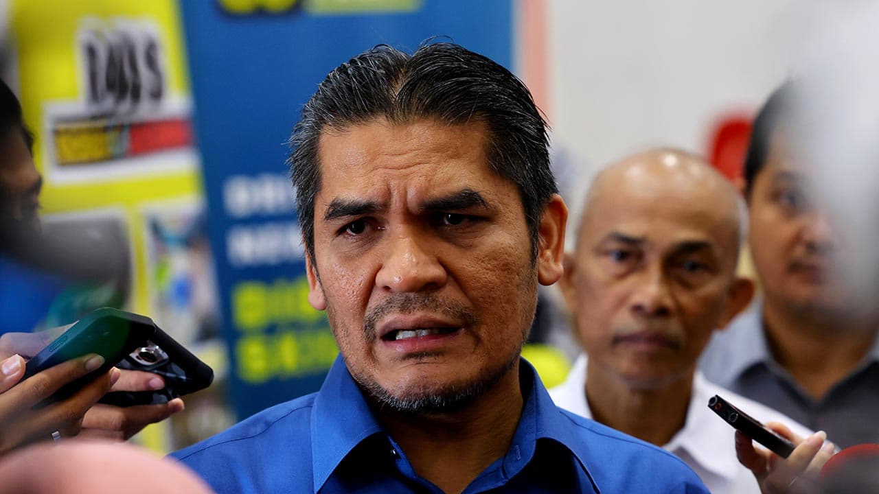 Pelajar Tingkatan Empat Maut di Sekolah: Radzi Jidin Gesa KPM Tampil Beri Penjelasan Segera