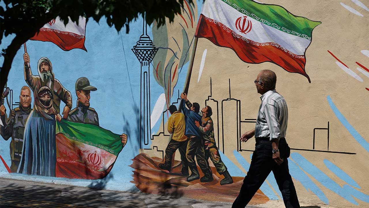 Iran Lulus Undang-Undang Sekat Temu Bual Media ‘Musuh’, Pesalah Boleh Dipenjara Dan Disebat